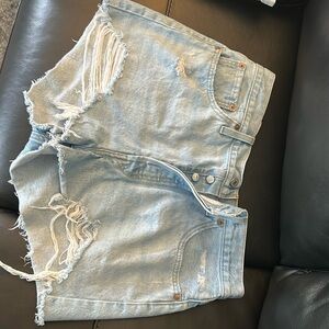 Levi’s original 501 shorts size 33